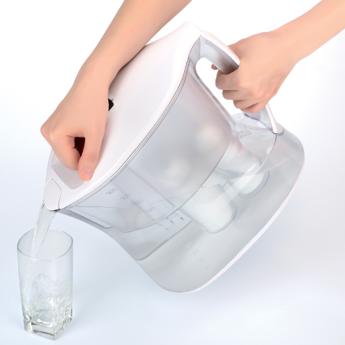 6.2L double-cartridge pitcher Twin with digital counter and LCD